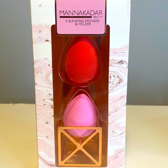 Manna Kadar Beauty Blending Sponges & Holder - Picture 2 of 2